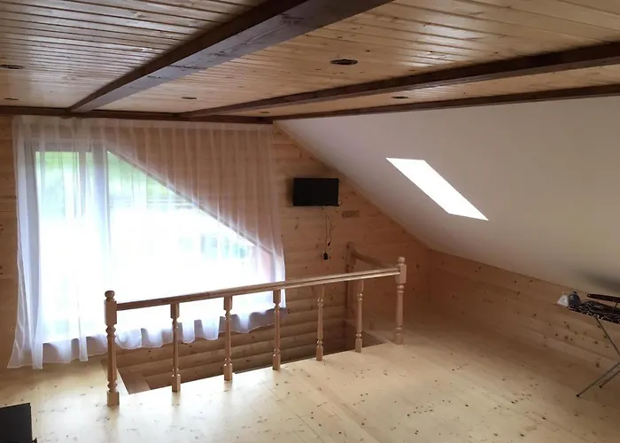 山林小屋 Holidaj *
